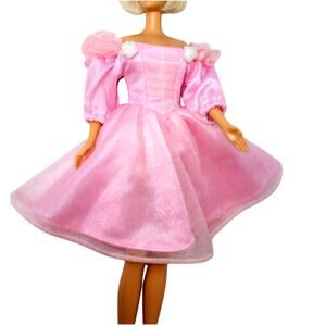 1989 Vintage Fantasy Fashion Bridesmaid Barbie Dress #8242